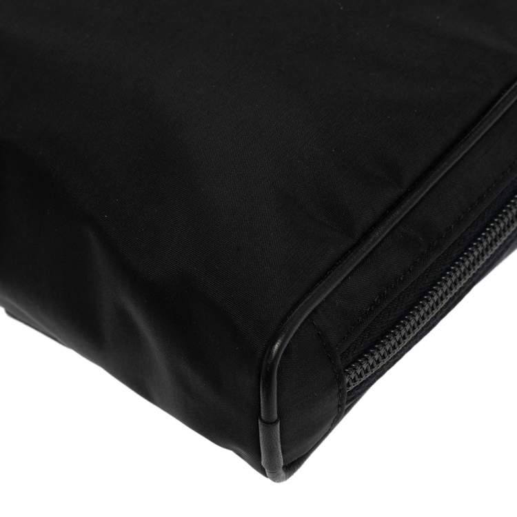 مملوكة مسبقًا Moschino Black Nylon Cosmetic Pouch
