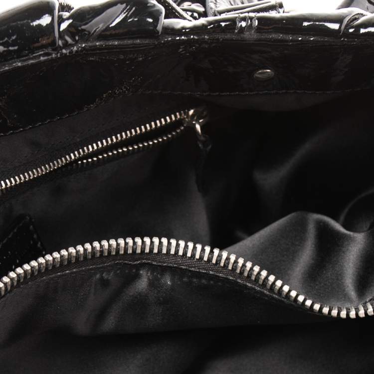 Pre Owned Moschino Black Pleated Patent Leather Flap Hobo