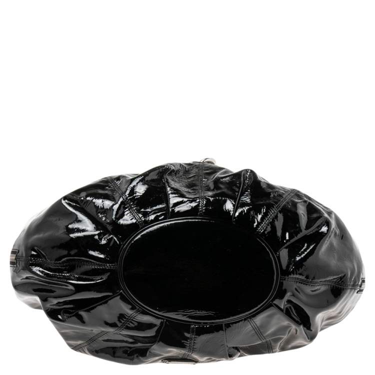 Pre Owned Moschino Black Pleated Patent Leather Flap Hobo