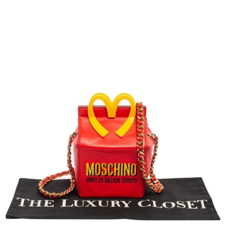 مملوكة مسبقًا Moschino Red/Yellow Leather McDonald's Happy Meal Shoulder Bag