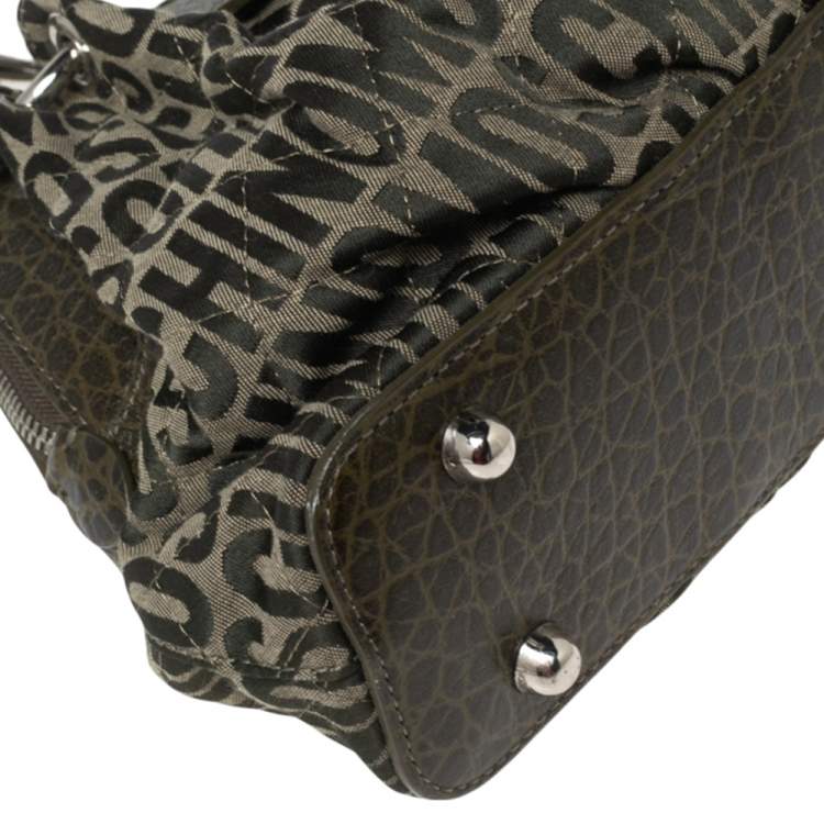 مملوكة مسبقًا Moschino Green Signature Canvas and Leather Turnlock Satchel
