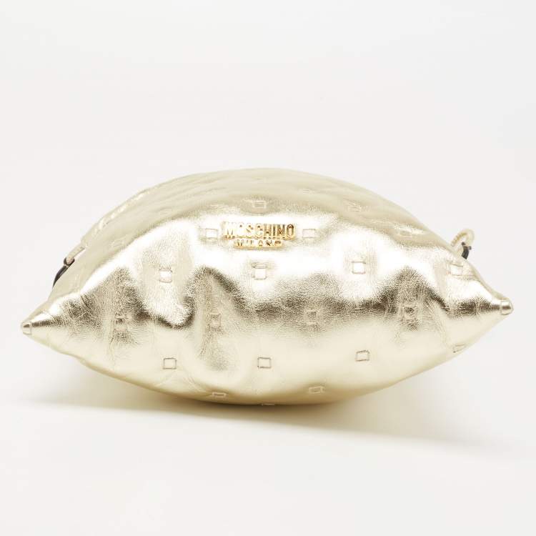 مملوكة مسبقًا Moschino Metallic Gold Leather Drawstring Crossbody Bag