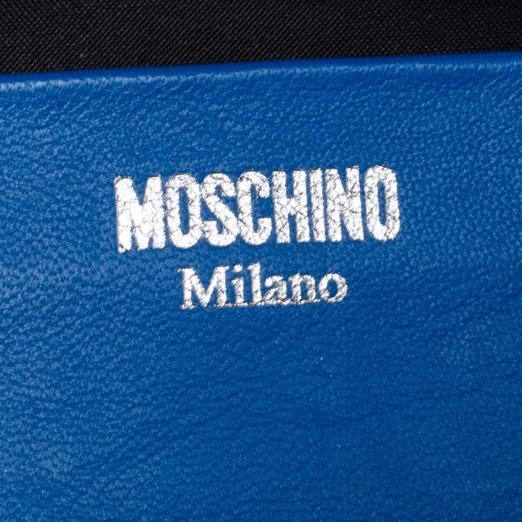 Pre Owned Moschino Blue  Nylon And Leather Belt Bag