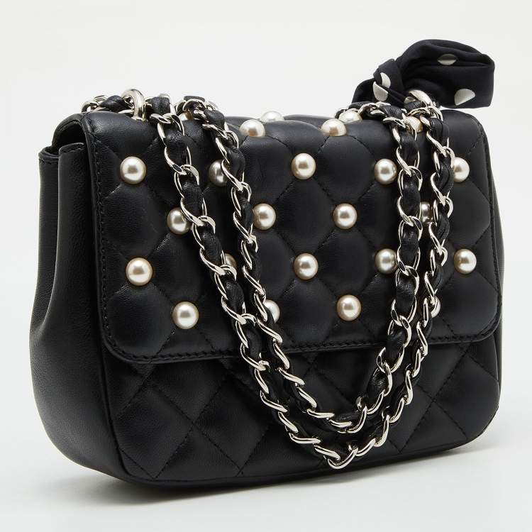 Pre Owned Moschino Black Quilted Leather Faux Pearl Embellished Flap Shoulder Bag