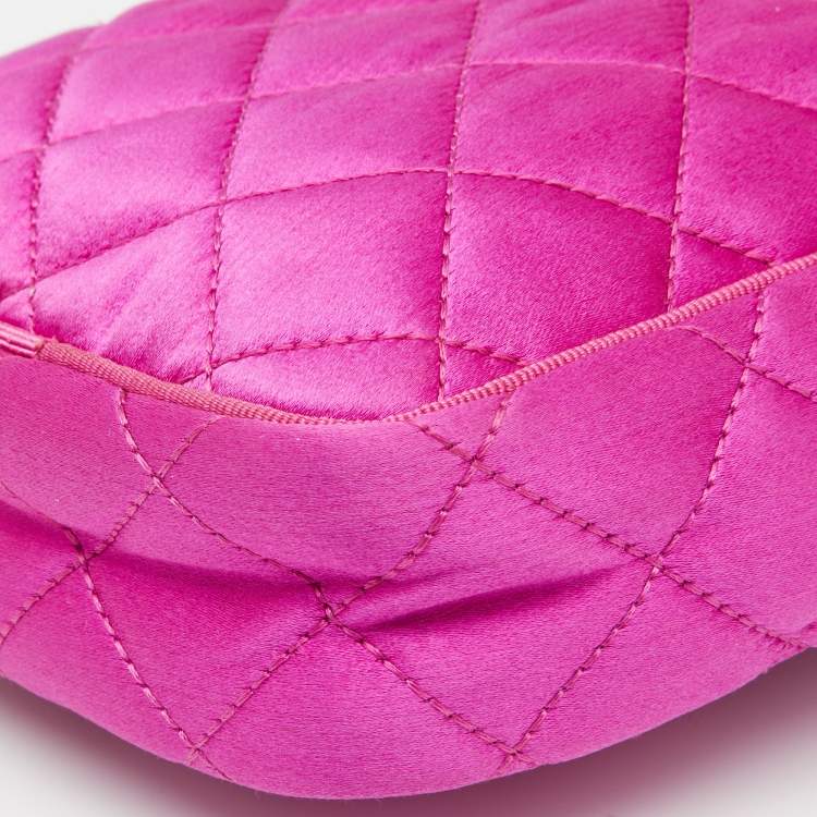 Pre Owned Moschino Pink Quilted Satin Chain Detail Crossbody Bag 
