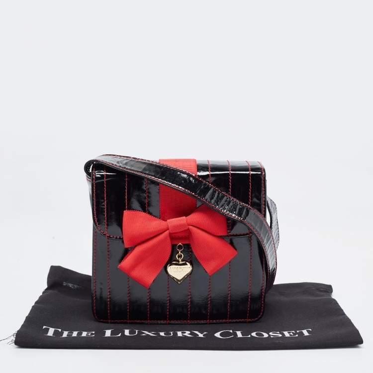 Pre Owned Moschino Black Quilted Patent Leather Bow Crossbody Bag