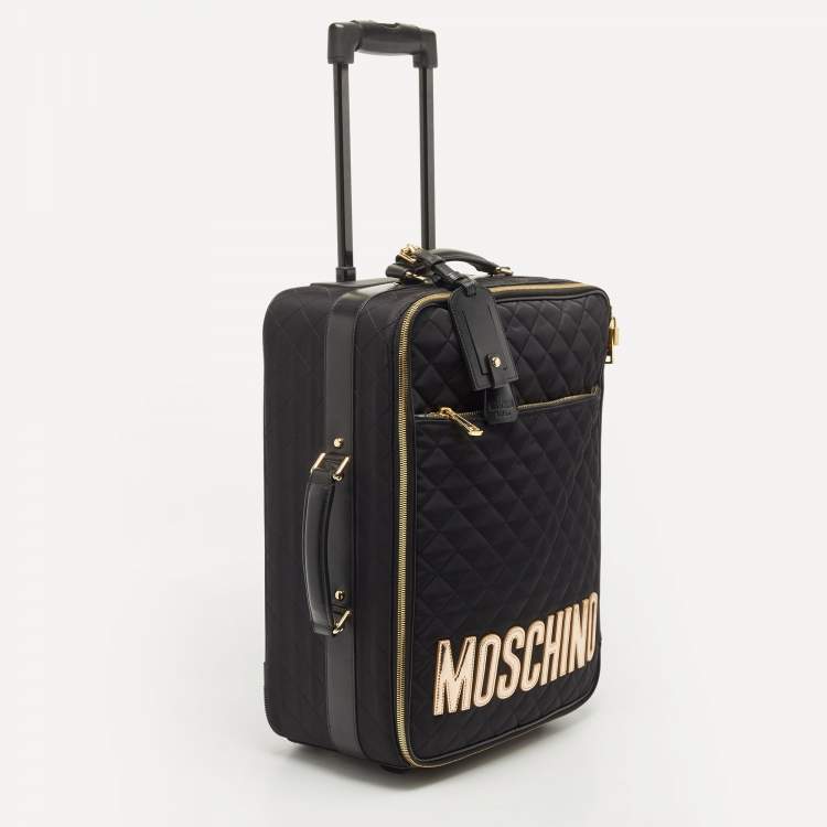 مملوكة مسبقًا Moschino Black Quilted Nylon and Leather Classic Logo Carry On Rolling Luggage 
