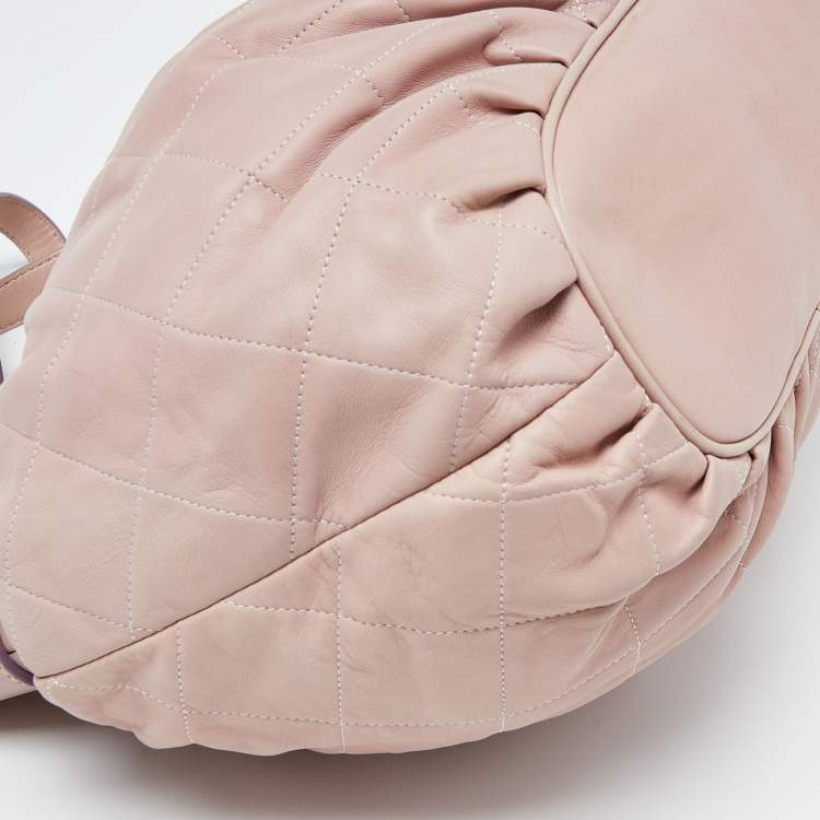 مملوكة مسبقًا Moschino Pink Quilted Leather Pearl Embellished Satchel