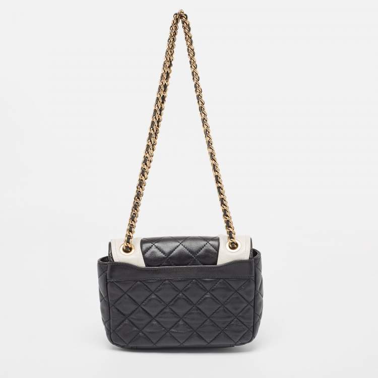 Pre Owned Moschino Black/White Quilted Leather Jacket Shoulder Bag