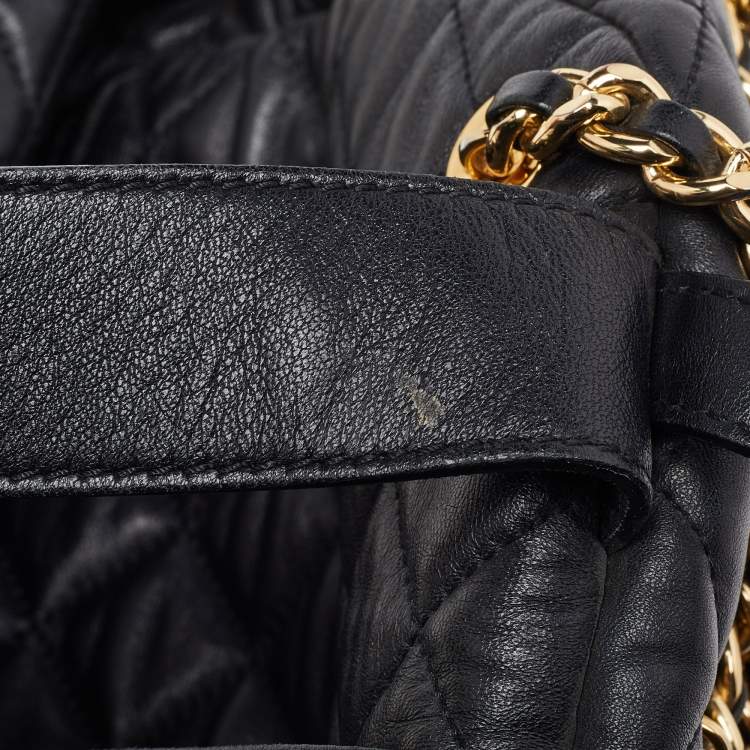 Pre Owned Moschino Black Quilted Faux Leather Chain Link Backpack