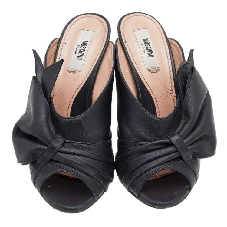 Pre Owned Moschino Black Leather Knot Detail Mules Size 37