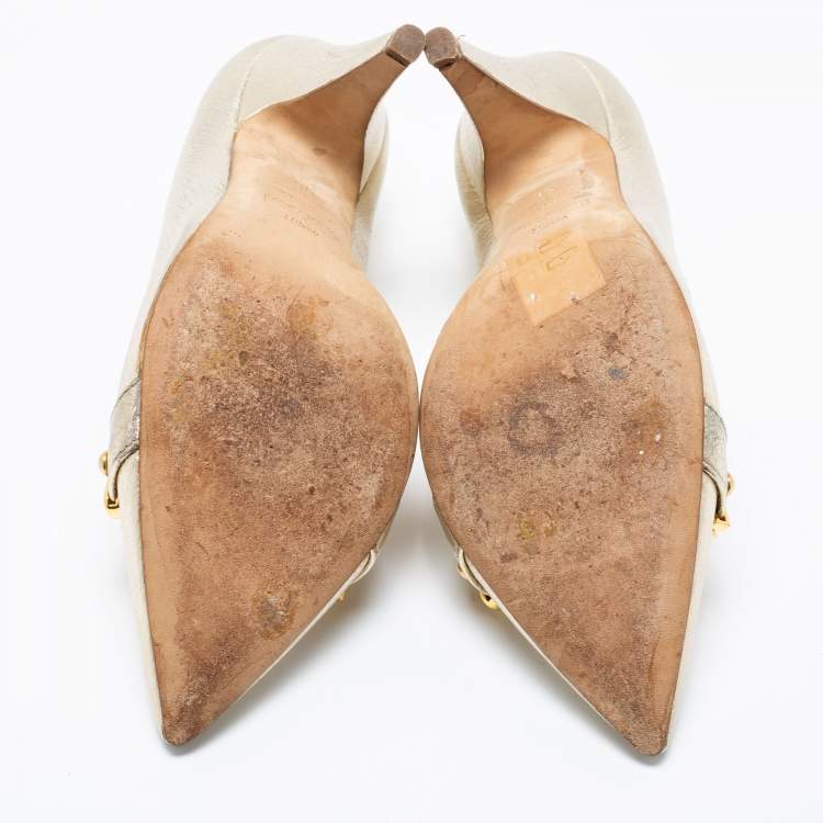 Pre Owned Moschino Metallic Gold Leather Logo Embellished Pointed Toe Pumps Size 36