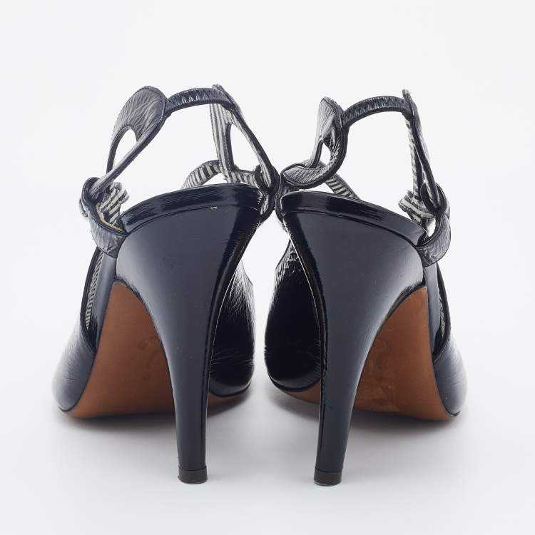 مملوكة مسبقًا Moschino Black Patent Leather Peep Toe Strappy Sandals Size 40