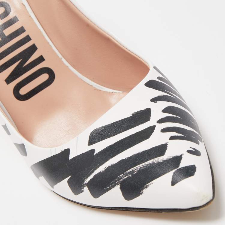 Pre Owned Moschino White/Black Brush Stroke Print Leather Pointed Toe Pumps Size 39