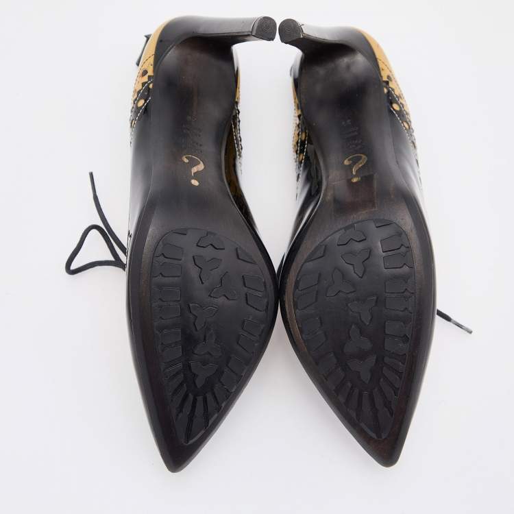 Pre Owned Moschino Multicolor Black/Beige Patent Leather Pointed Toe Lace Up Pumps Size 39