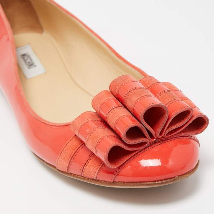 Pre Owned Moschino Orange Patent Leather Ballet Flats Size 40