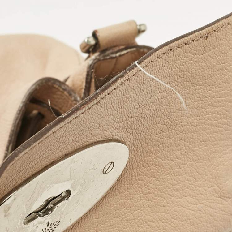 Pre Owned Mulberry Beige Leather Postman Lock Top Handle Bag