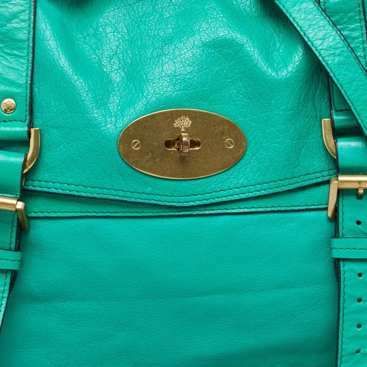 Pre Owned Mulberry Green Leather Alexa Flap Top Handle Bag
