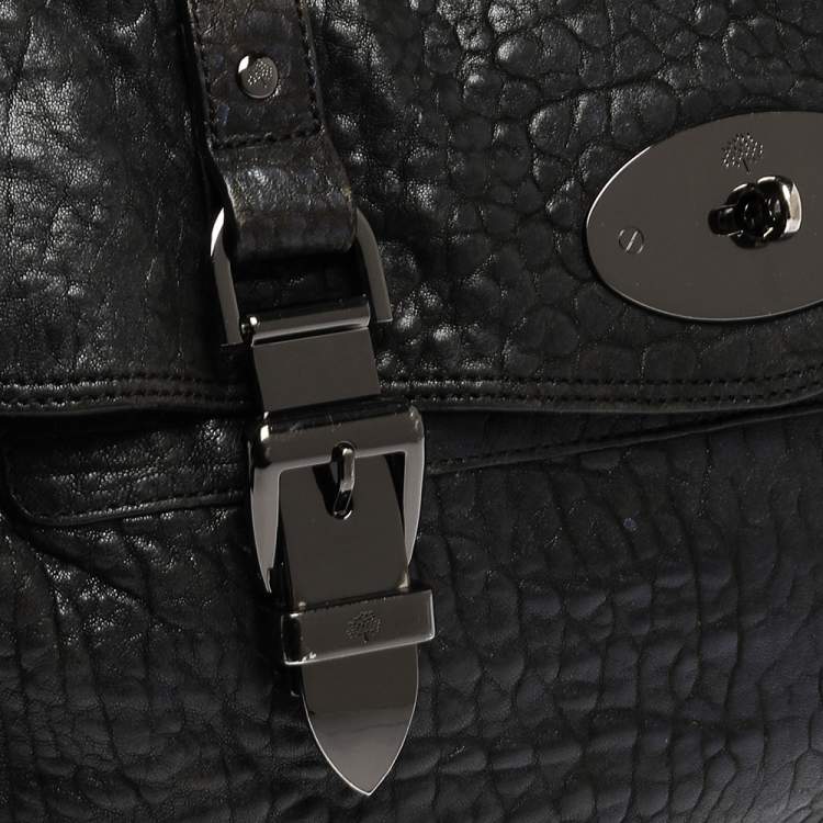 مملوكة مسبقًا Mulberry Blue Holographic Leather Oversized Alexa Satchel