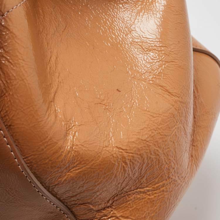 Pre Owned Mulberry Beige Patent Leather Bayswater Satchel