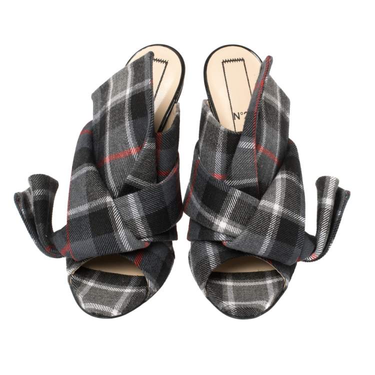 Pre Owned N°21 Grey Check Fabric Bow Mules Sandals Size 40