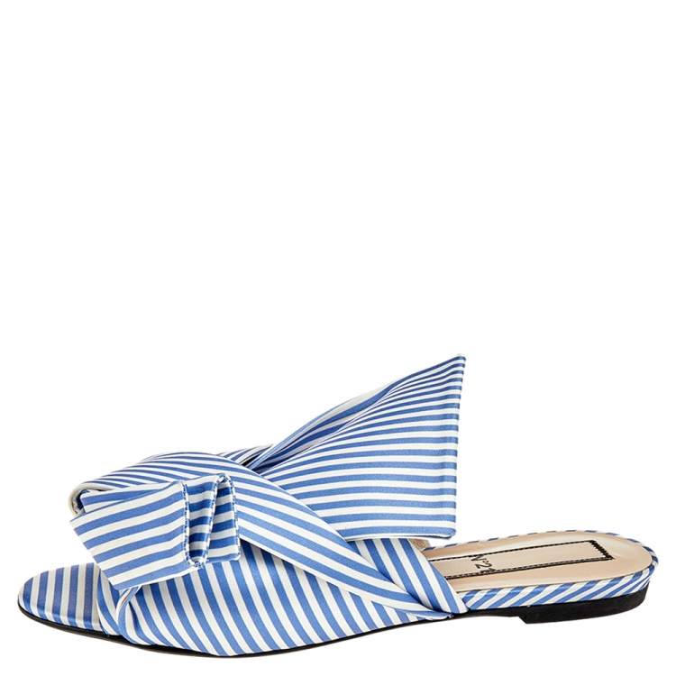Pre Owned Nº21 Blue/White Satin Knot Flat Slides Size 39
