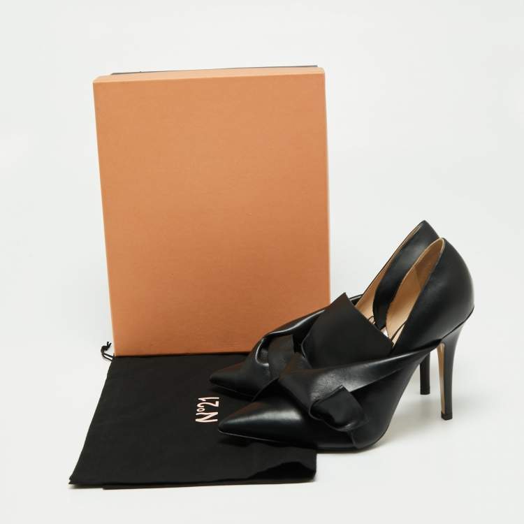 مملوكة مسبقًا N21 Black Leather Knot D'orsay Pointed Toe Pumps Size 38.5