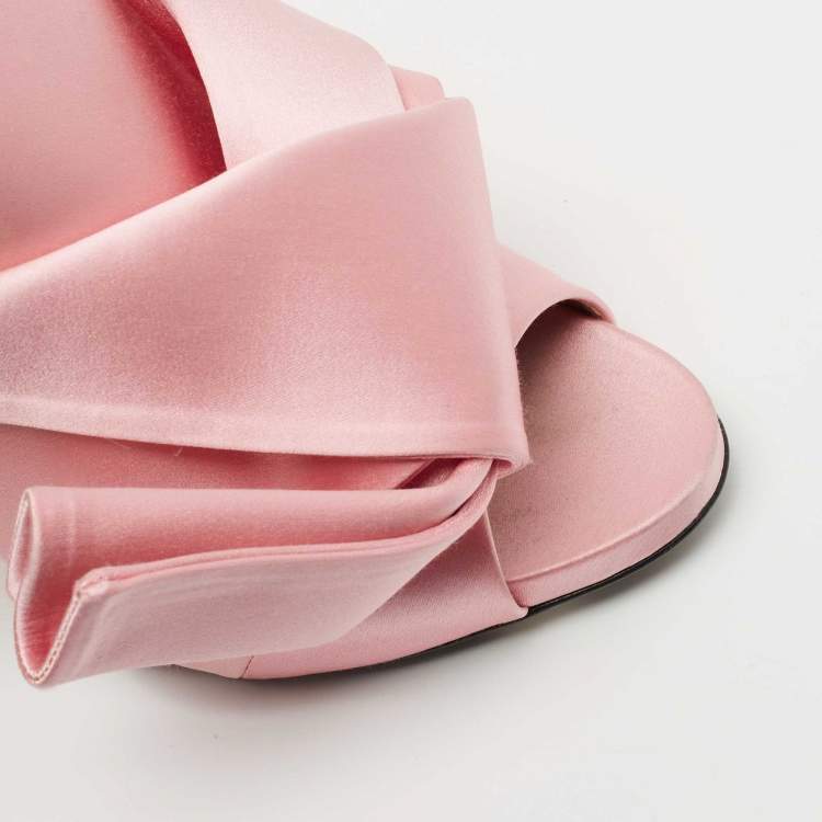 Pre Owned Nº21 Pink Satin Raso Knotted Mules Size 39.5