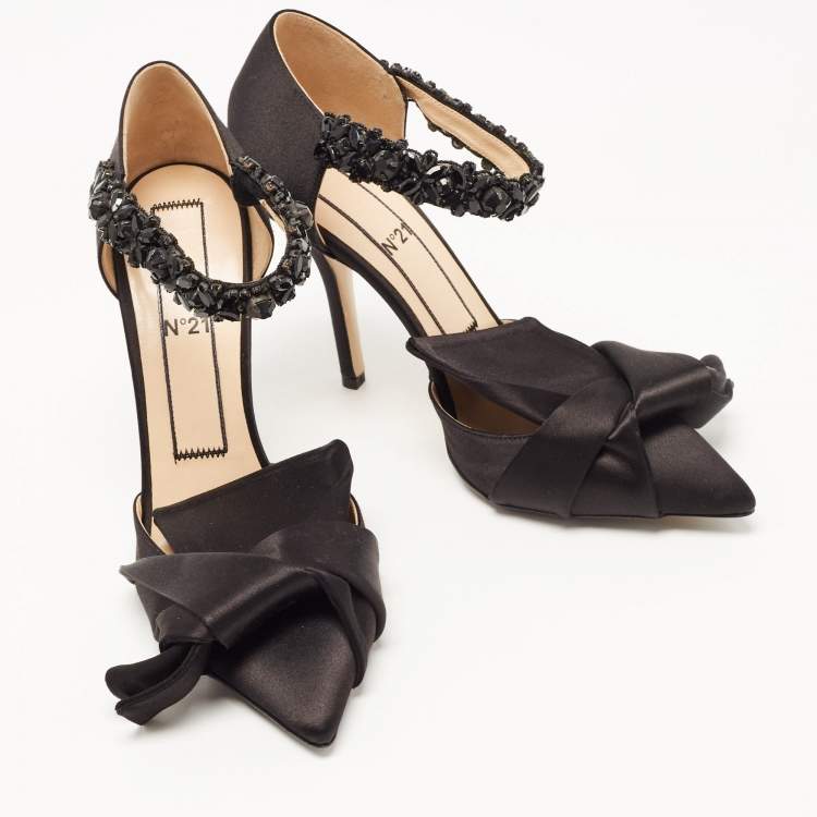 Pre Owned Nº21 Black Satin Crystal Embellished Ankle Strap Sandals Size 38.5