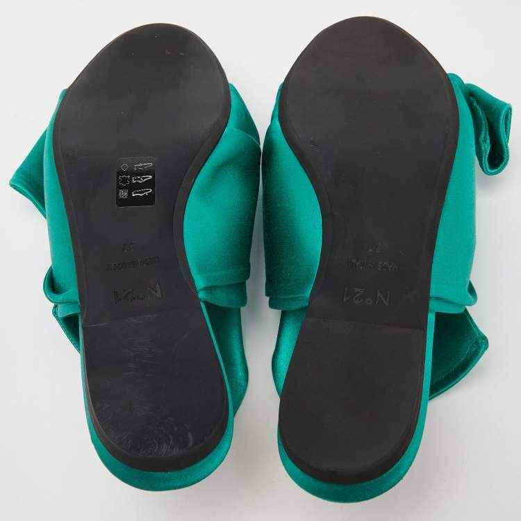 Pre Owned Nº21 Green Satin Knot Flat Mules Size 37