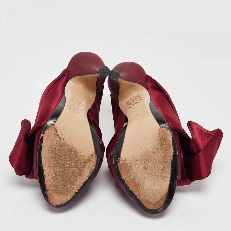 Pre Owned Nº21 Burgundy Satin Knotted Bow Mules Size 35