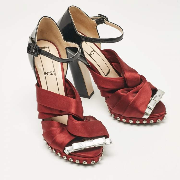 Pre Owned N°21 Burgundy/Black Patent Leather and Satin Ankle Strap Sandals Size 40