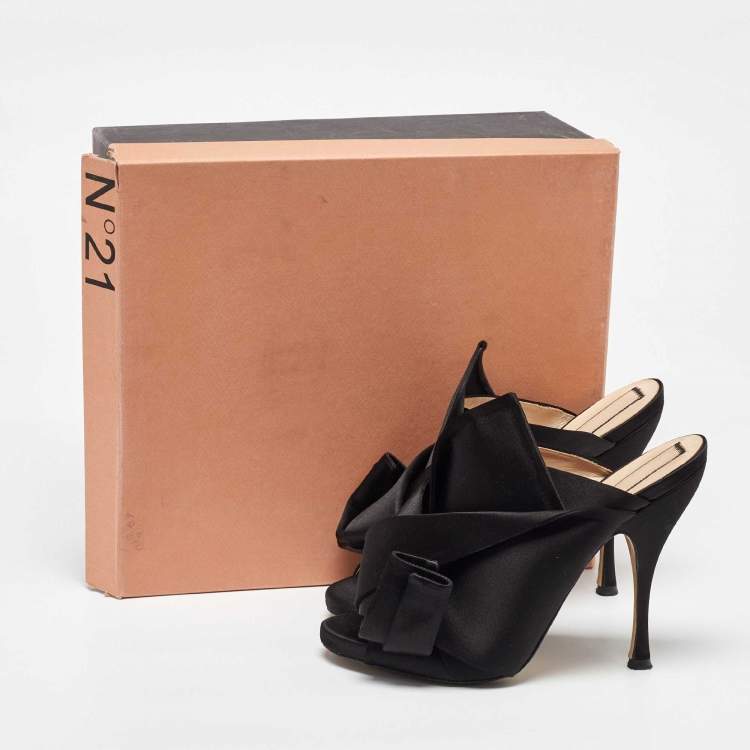 Pre Owned N21 Black Satin Raso Knot Open Toe Mules Size 40