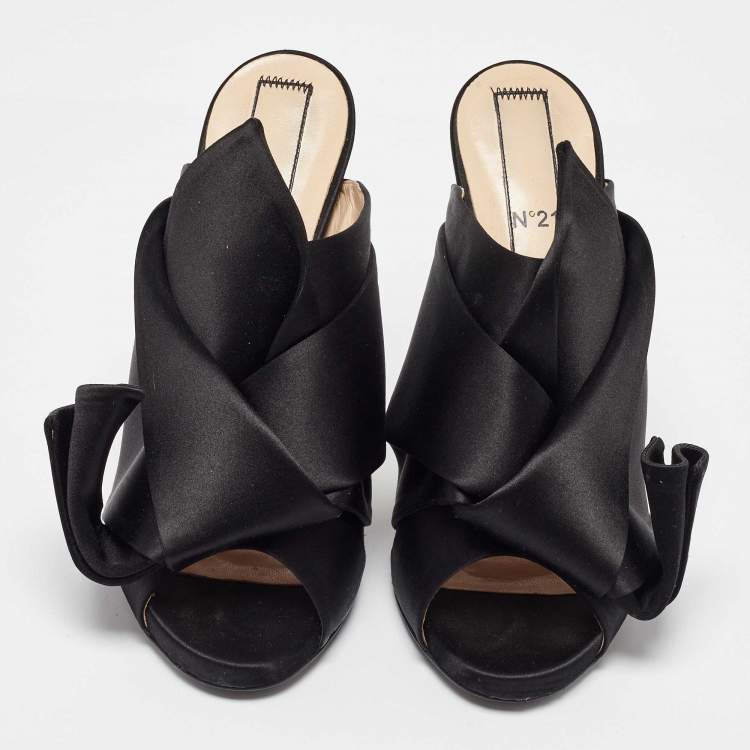 Pre Owned N21 Black Satin Raso Knot Open Toe Mules Size 40