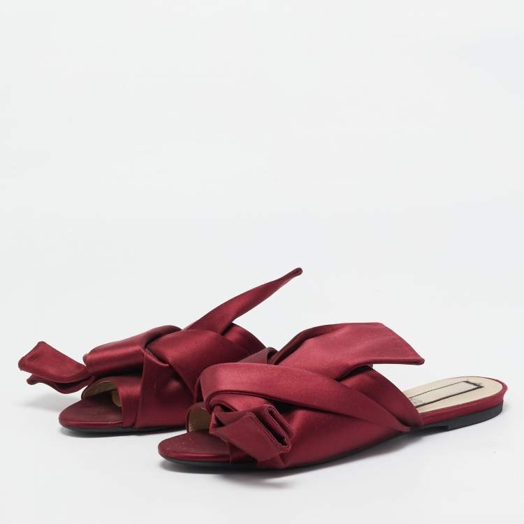 Pre Owned N°21 Burgundy Satin Knot Slide Flat Mules Size 40
