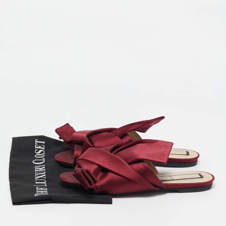 Pre Owned N°21 Burgundy Satin Knot Slide Flat Mules Size 40