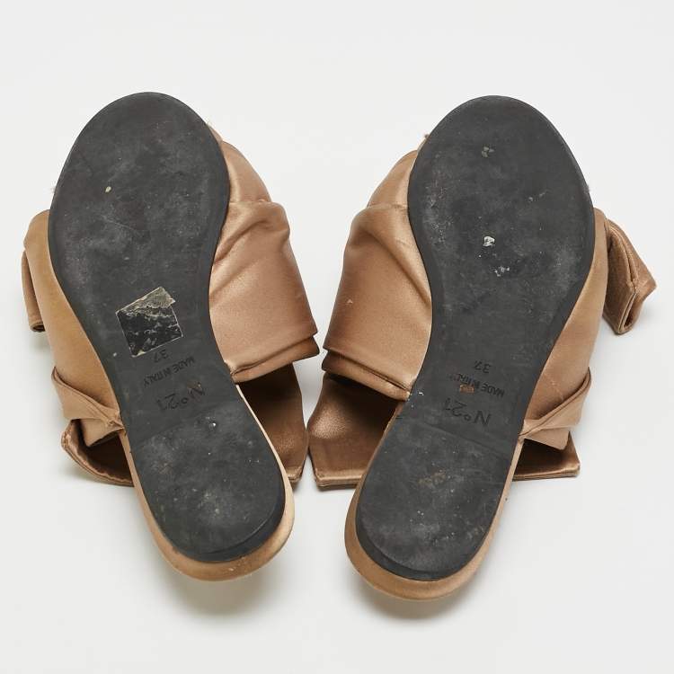 Pre Owned N°21 Brown Satin Raso Knot Flat Slides Sizes 37