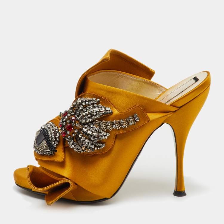 Pre Owned  Nº21  Yellow Satin Embellished Ronny Knot Mules Size 40