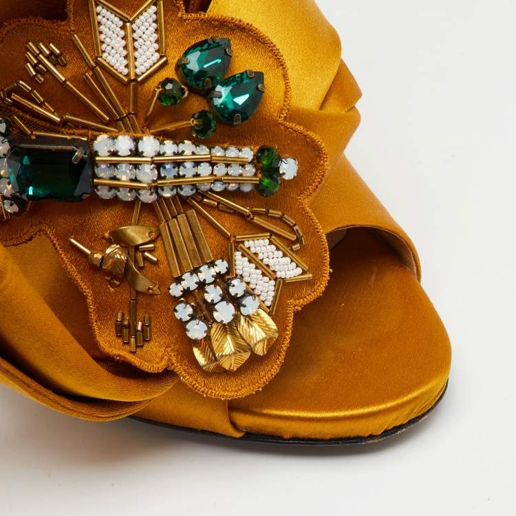 Pre Owned  Nº21  Yellow Satin Embellished Ronny Knot Mules Size 40