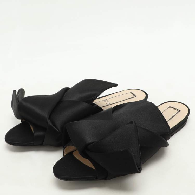 Pre Owned N°21 Black Satin Knot Flat Mules Size 38