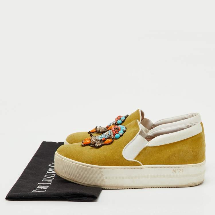 Pre Owned N°21 Yellow Suede Embellished Platform Slip On Sneakers Size 36