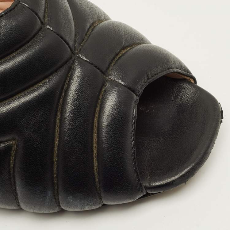 مملوكة مسبقًا N21 Size 41 Black Quilted Leather Mules