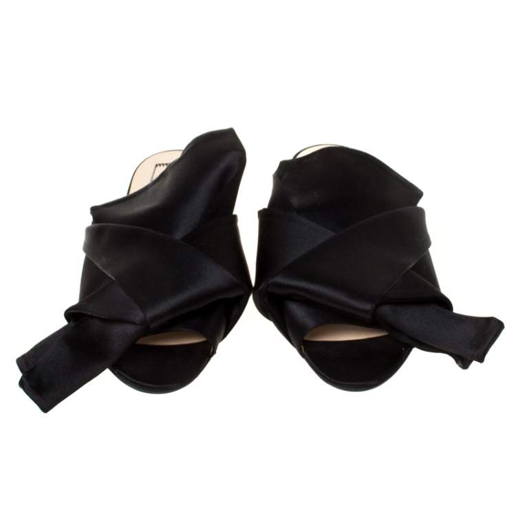 Pre Owned N21 Black Satin Knot Flat Mules Size 35.5