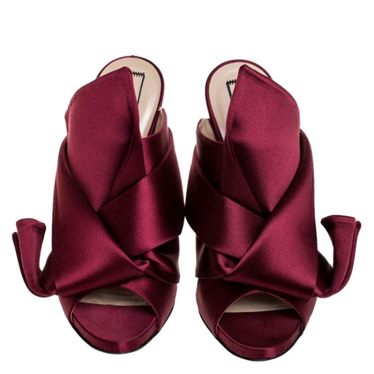 Pre Owned N°21 Burgundy Satin Ronny Pleated Mules Size 37