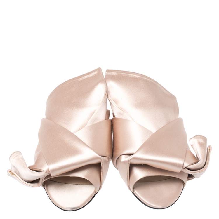 Pre Owned N21 Beige Satin Knot Flat Mules Size 36