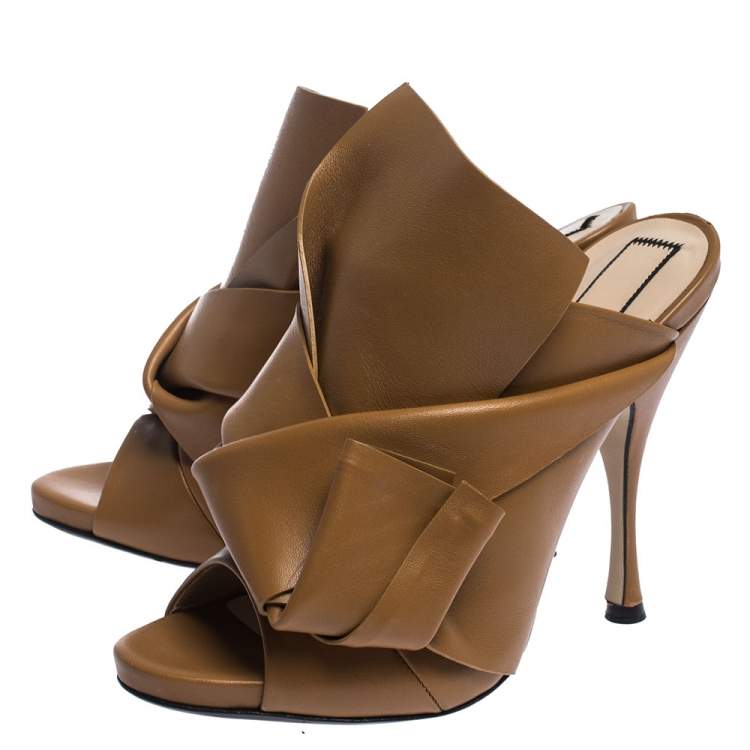 Pre Owned N21 Brown Leather Ronny Pleated Mules Size 38