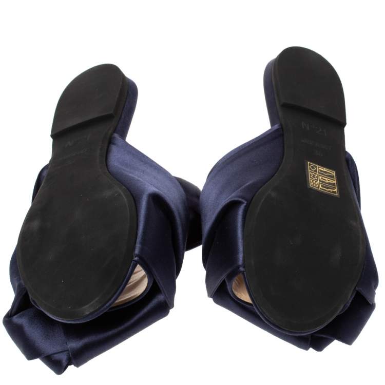 Pre Owned N°21 Blue Satin Knot Flat Mules Size 36