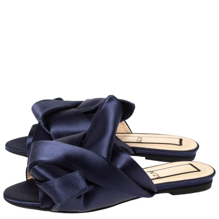 Pre Owned N°21 Blue Satin Knot Flat Mules Size 36