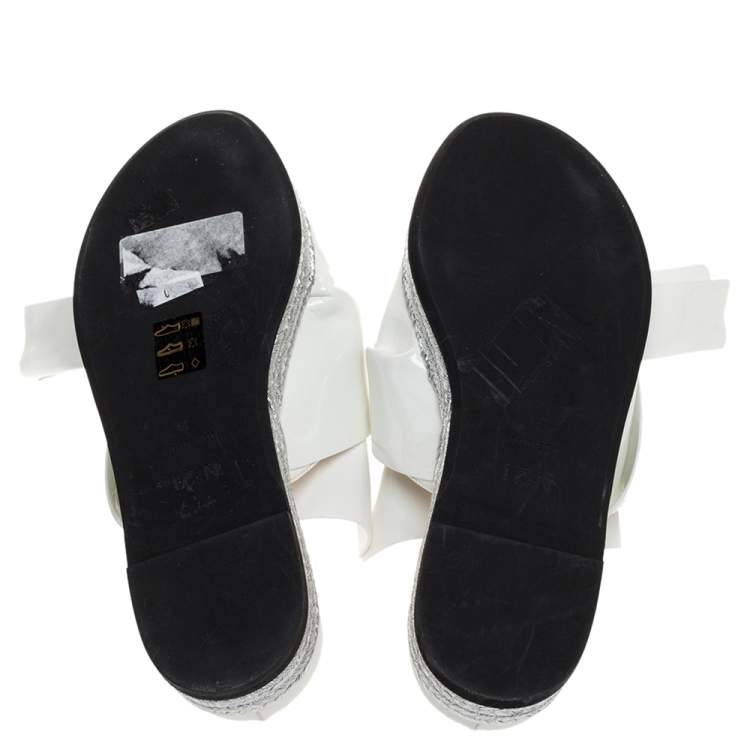 Pre Owned N°21 White Patent Leather Knotted Flat Slides Size 38