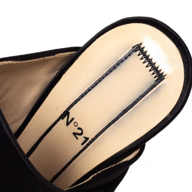 Pre Owned N21 Black Satin Raso Knot Peep Toe Mules Size 37